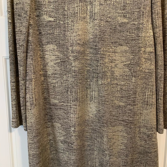 Vince Camuto - Picture 4 of 6